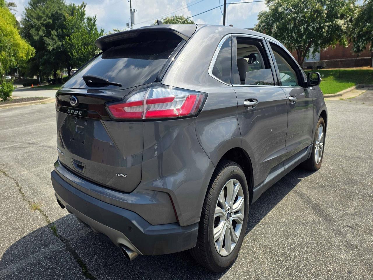 2021 Ford Edge Titanium - Фото 4