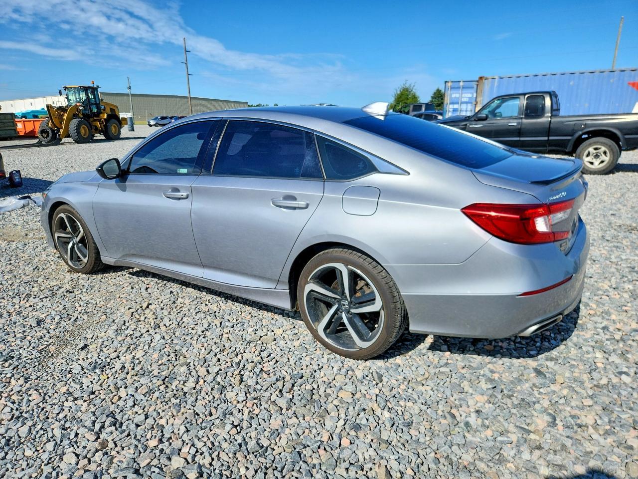 2019 Honda Accord Sport - Image 2