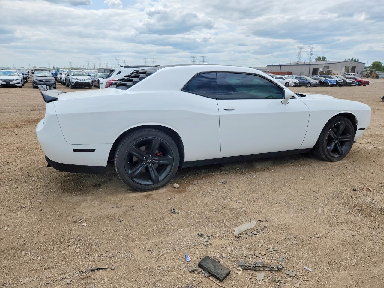 2017 Dodge Challenger R/T - Image 3
