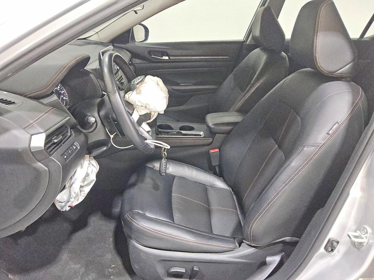 2020 Nissan Altima 2.5 Sr - Image 7