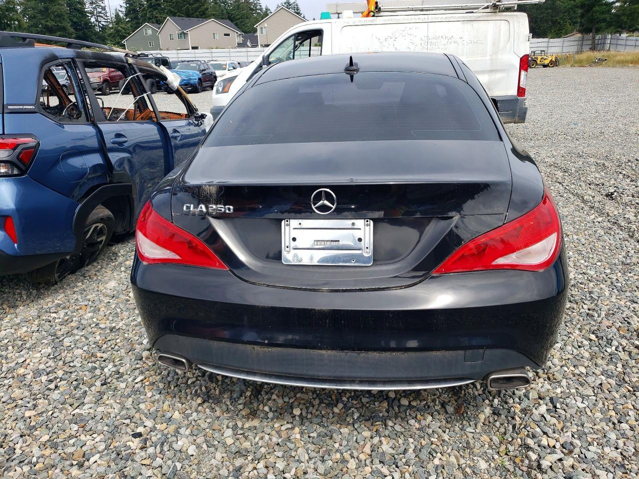2016 Mercedes-Benz C-Class C250 - Фото 6