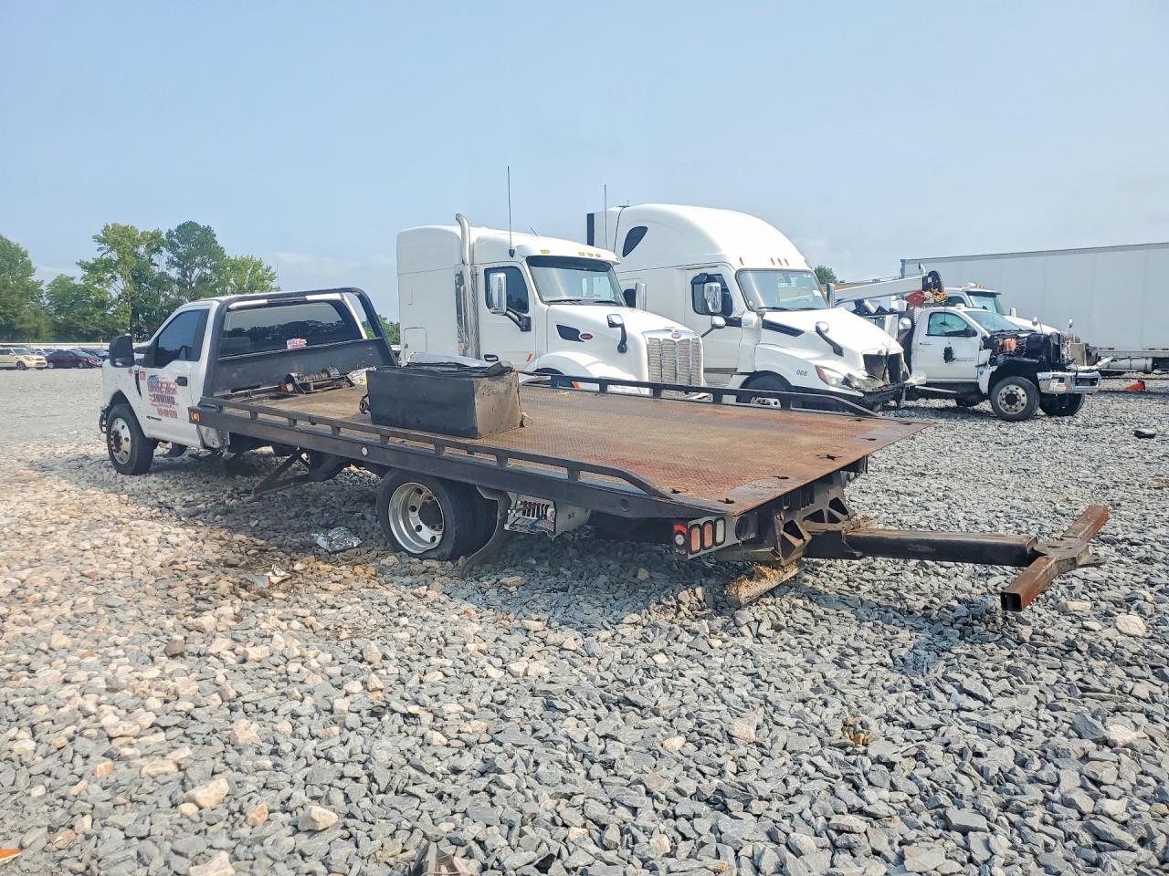 2017 Ford F550 Super - Rollback Tow Truck - Фото 2