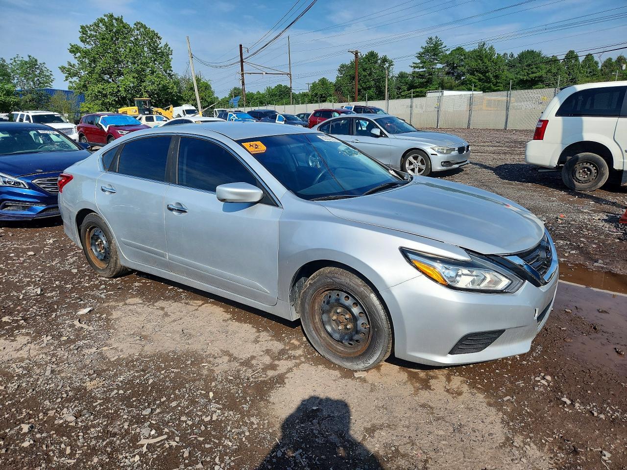 2016 Nissan Altima 2.5 S - Image 4