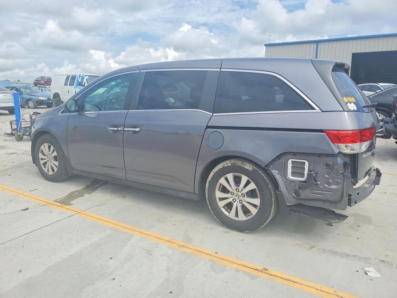 2015 Honda Odyssey - Фото 2