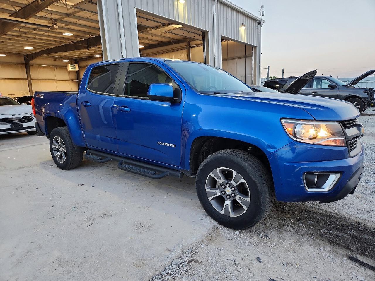 2018 Chevrolet Colorado Z71 - Image 4
