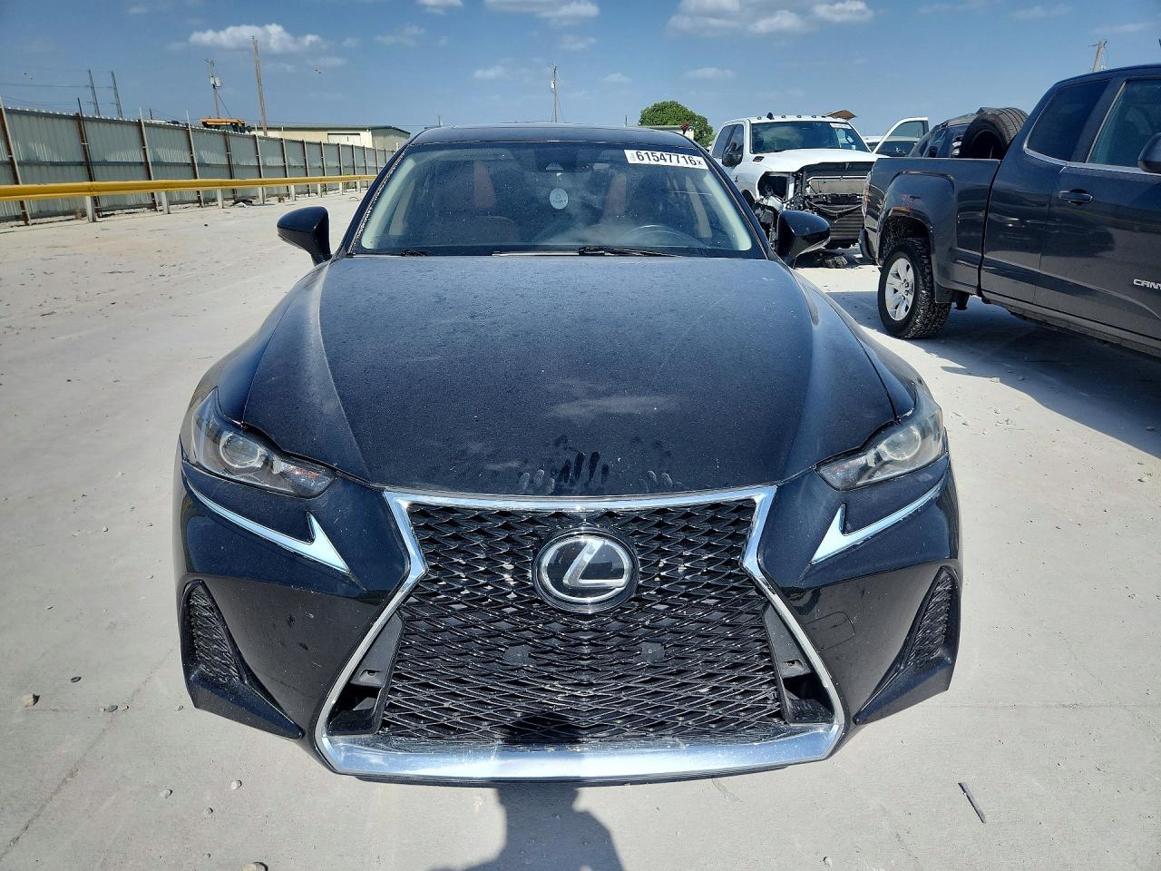 2017 Lexus Is 300 - Image 5