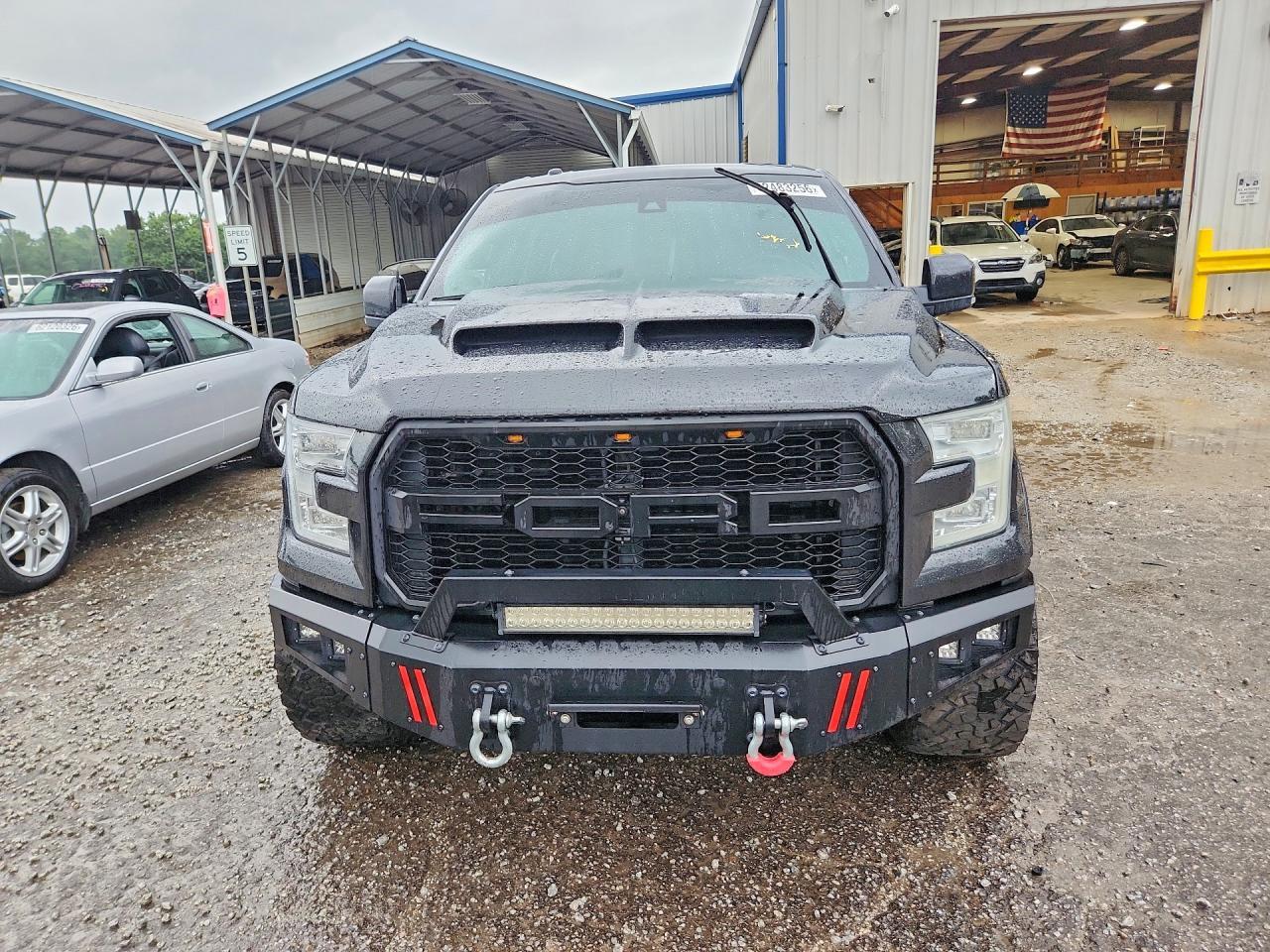 2015 Ford F150 Supercrew - Фото 5