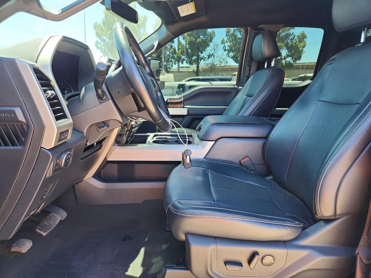 2022 Ford F250 Super Duty - Фото 7
