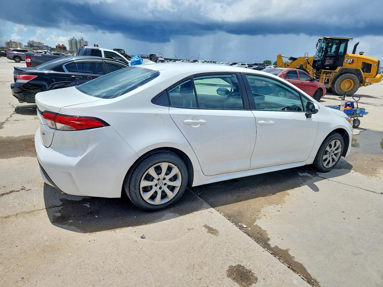 2022 Toyota Corolla Le - Фото 3