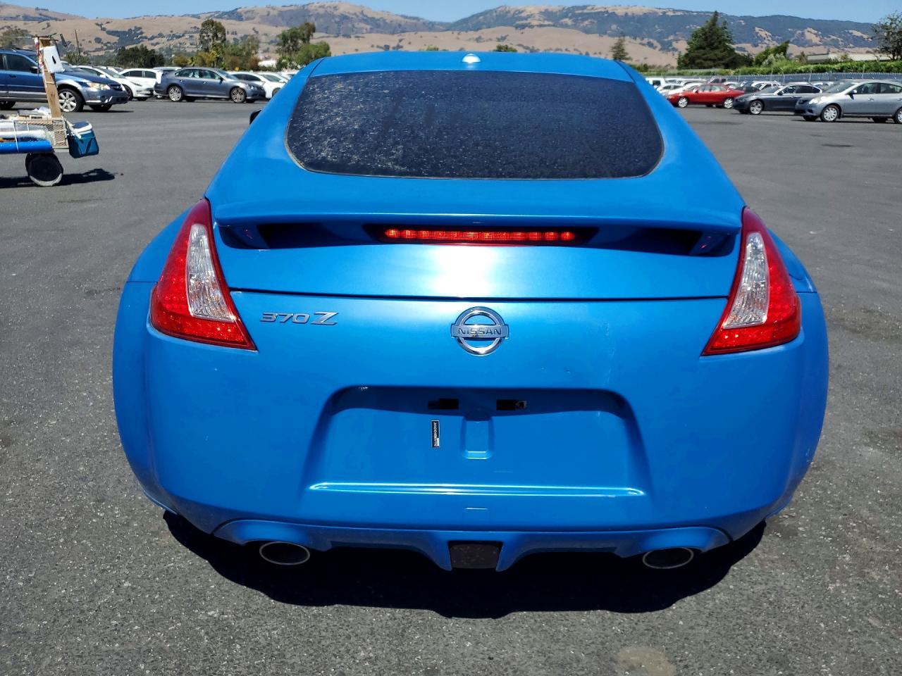 2011 Nissan 370Z Base - Фото 6
