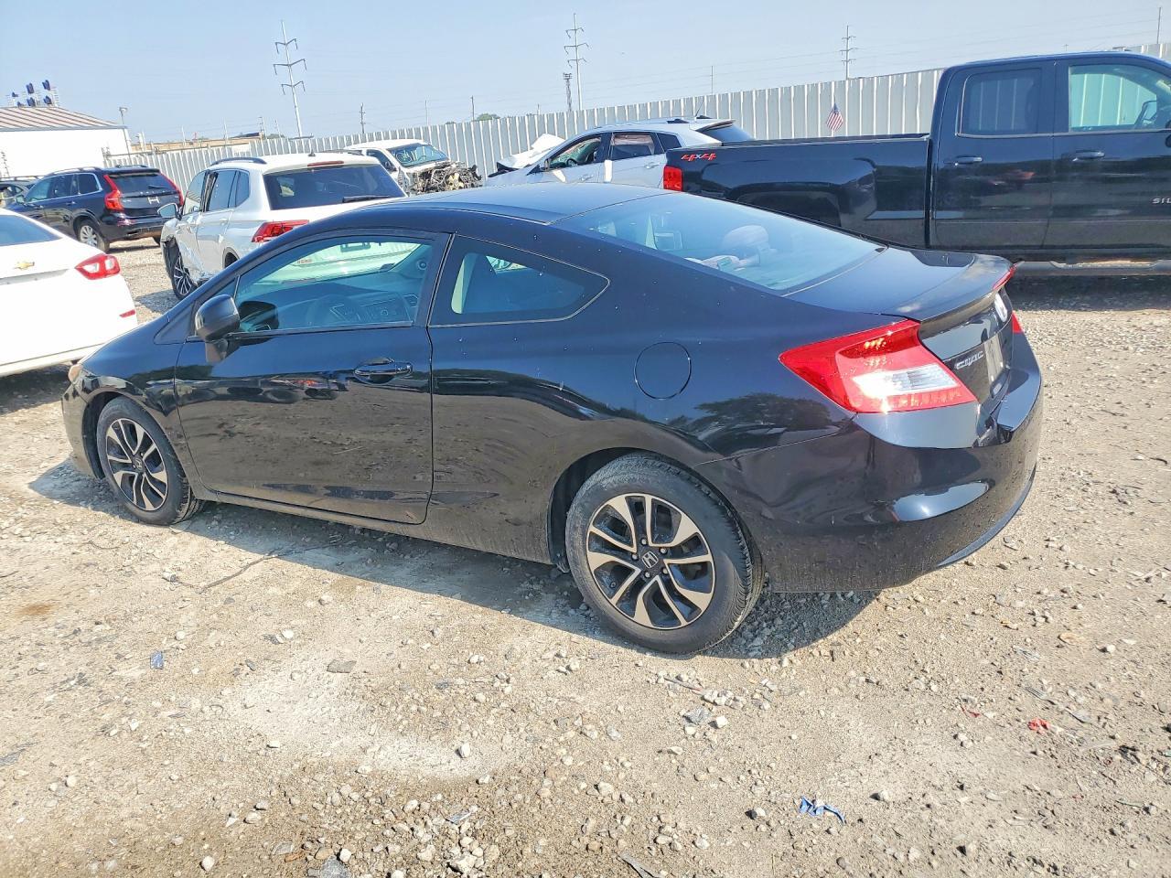 2013 Honda Civic Ex - Фото 2