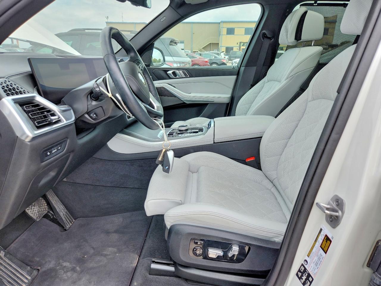 2025 BMW X5 xDrive40I - Фото 7