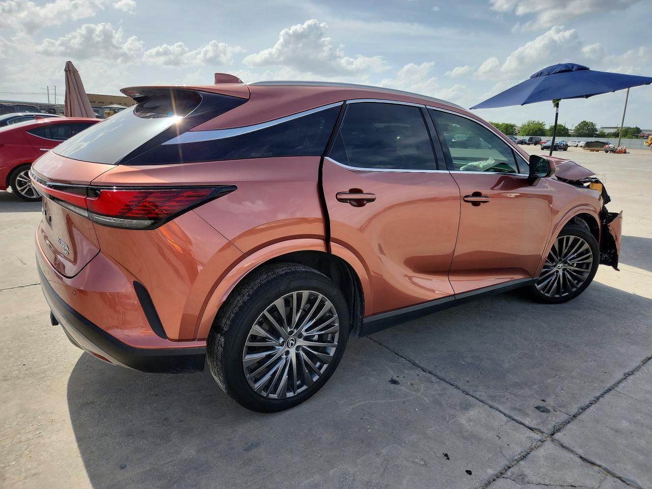 2024 Lexus Rx 350H Luxury - Image 3