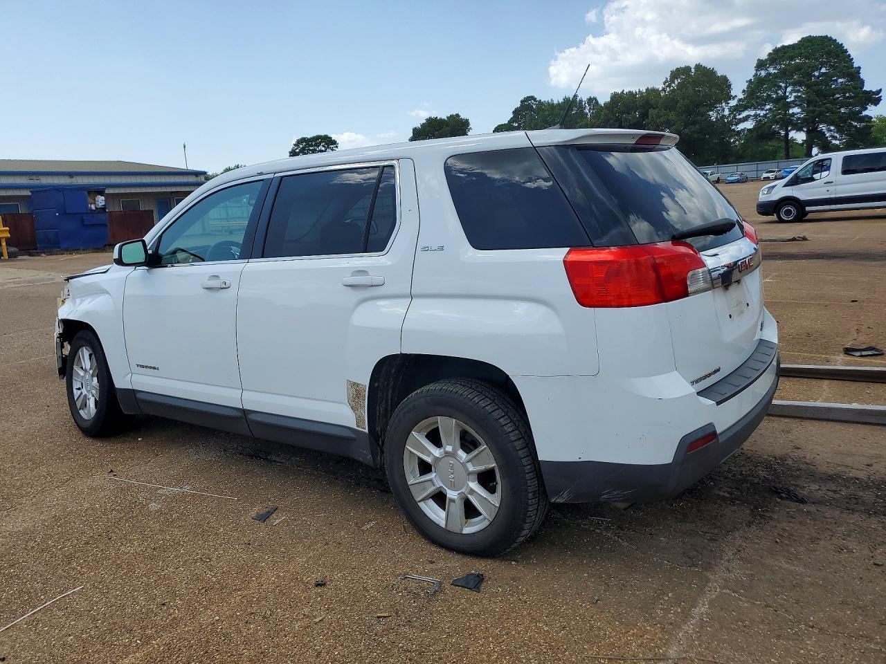 2011 GMC Terrain Sle - Image 2
