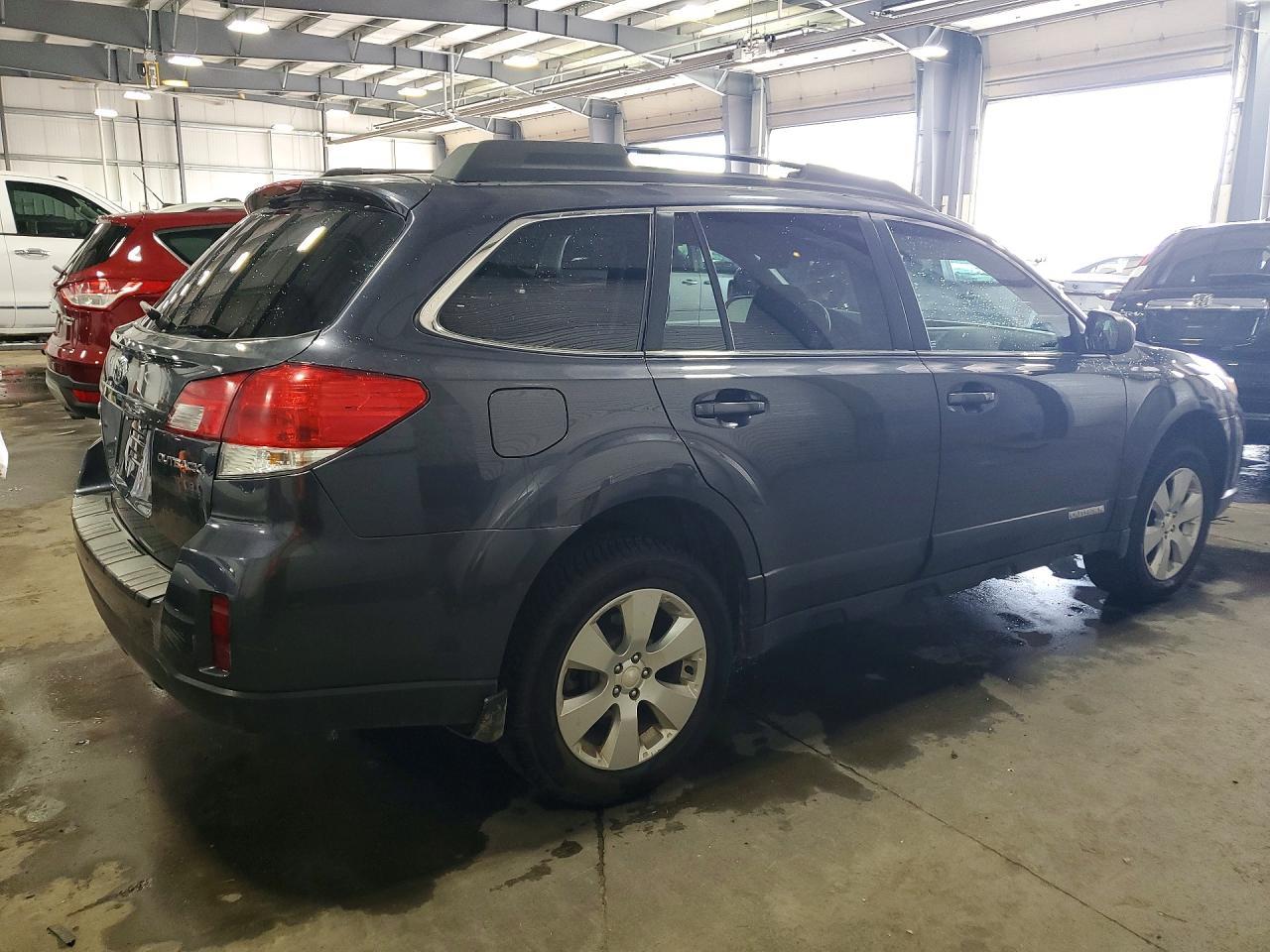 2012 Subaru Outback 2.5I Premium - Фото 3