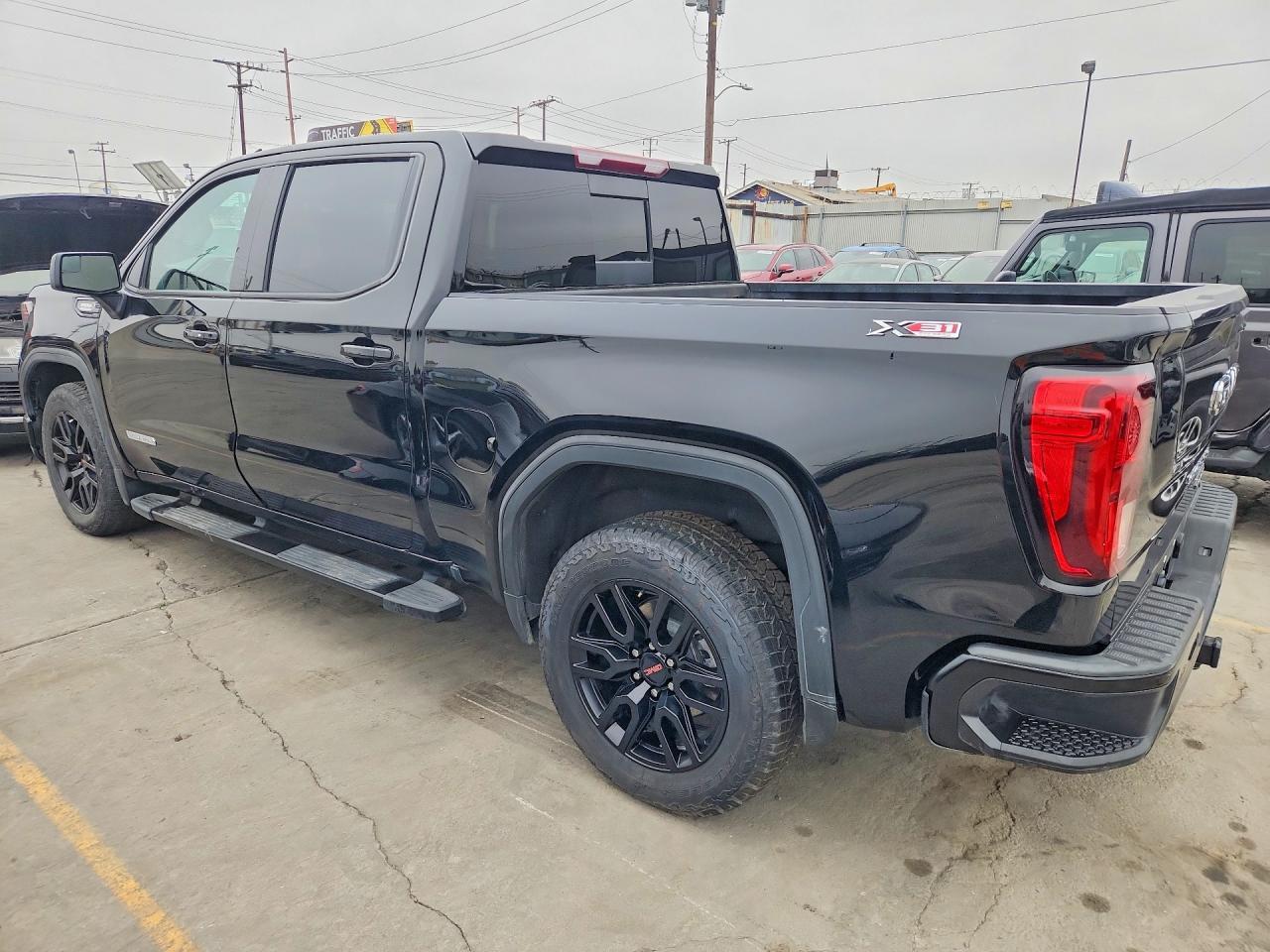 2023 GMC Sierra K1500 Elevation - Фото 2
