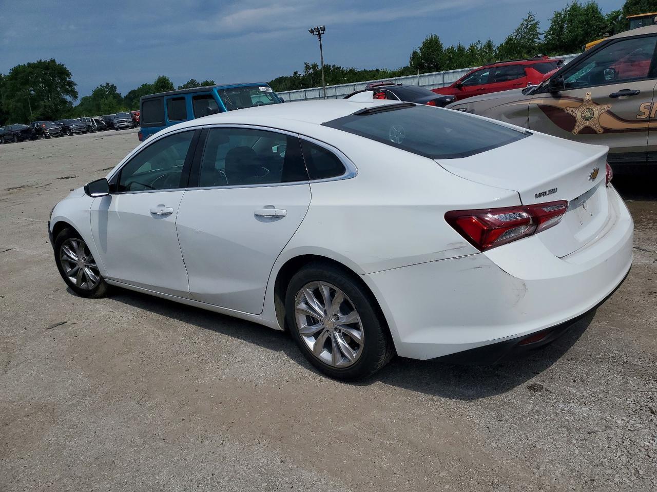 2022 Chevrolet Malibu Lt - Фото 2