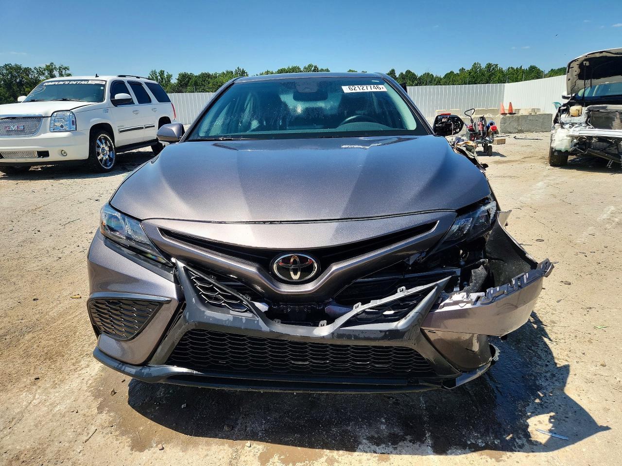 2024 Toyota Camry Se - Фото 5