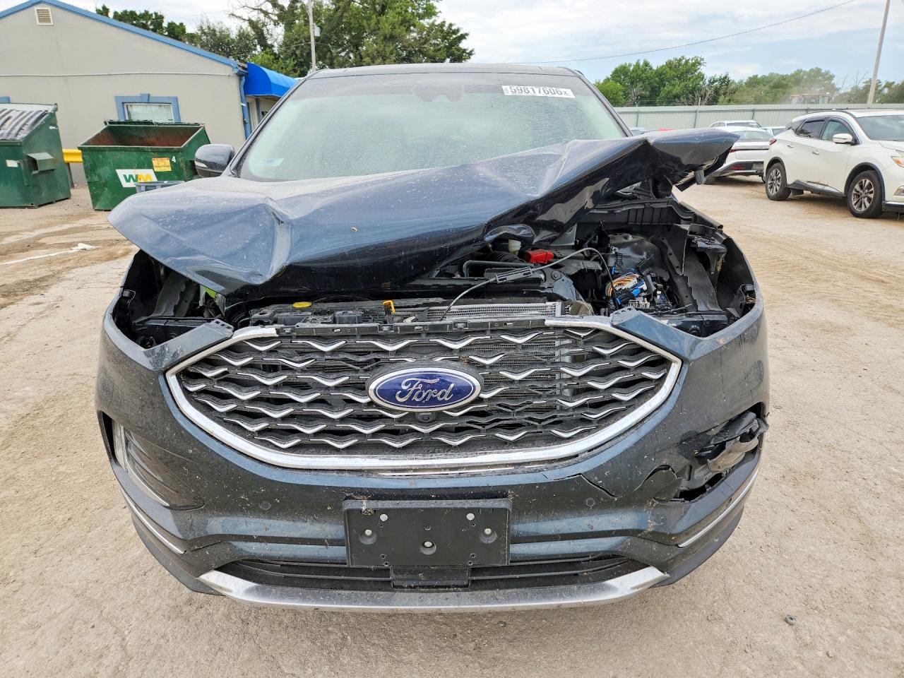 2024 Ford Edge Titanium - Image 5
