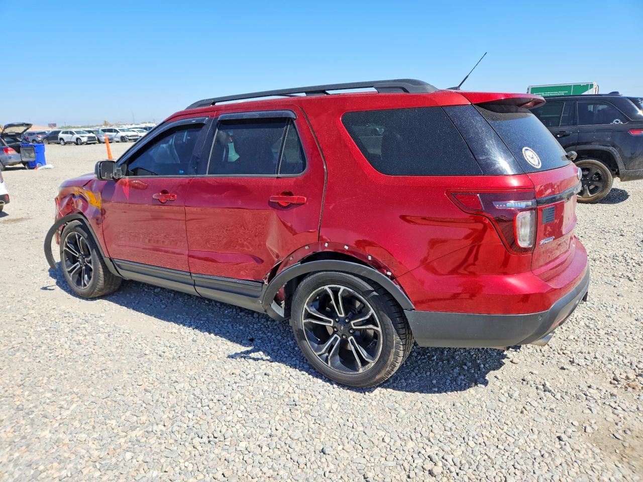 2015 Ford Explorer Sport - Фото 2