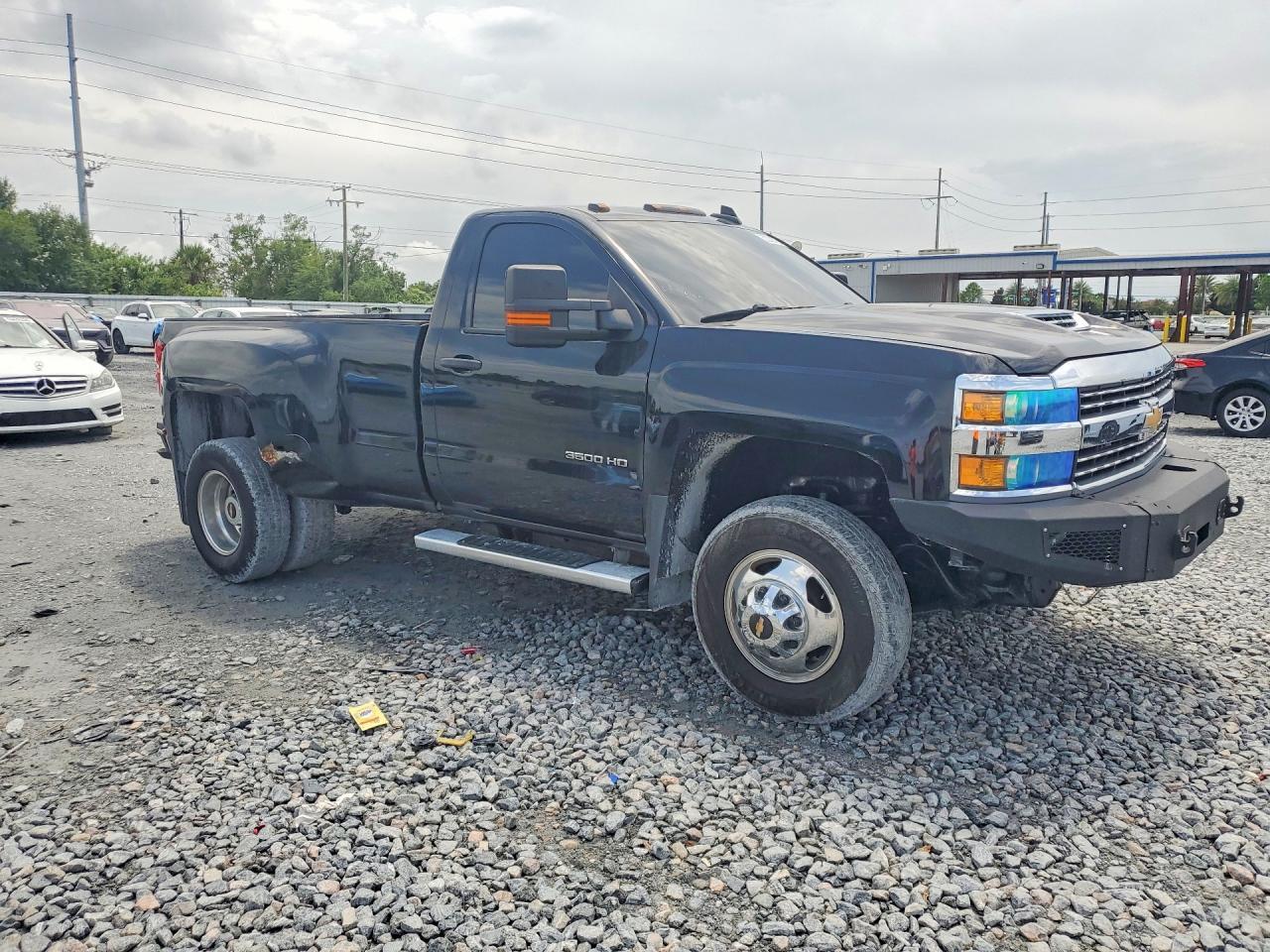 2017 Chevrolet Truck - Фото 4