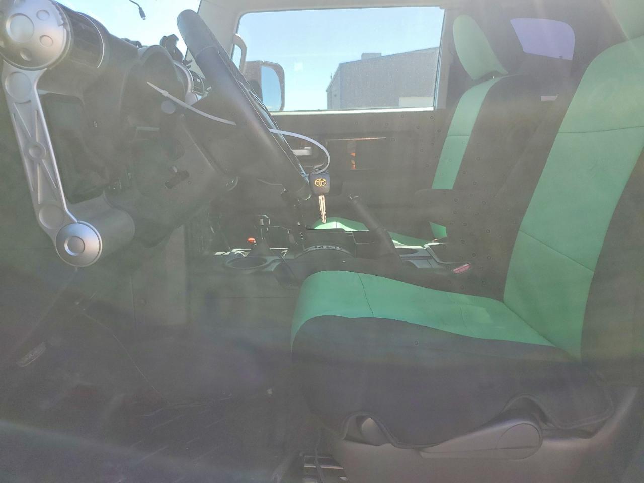 2010 Toyota Fj Cruiser Base - Фото 7