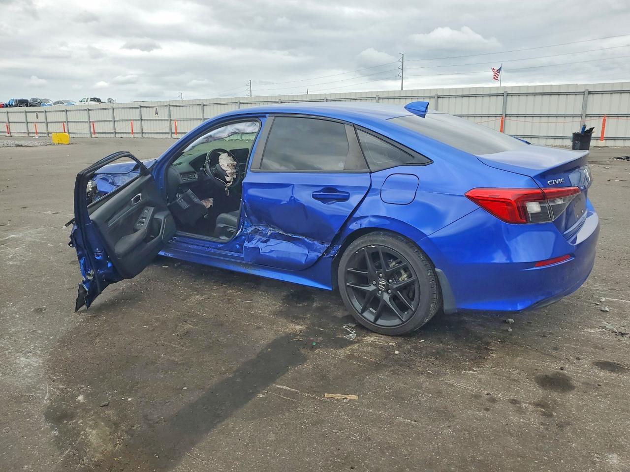 2023 Honda Civic Sport - Фото 2