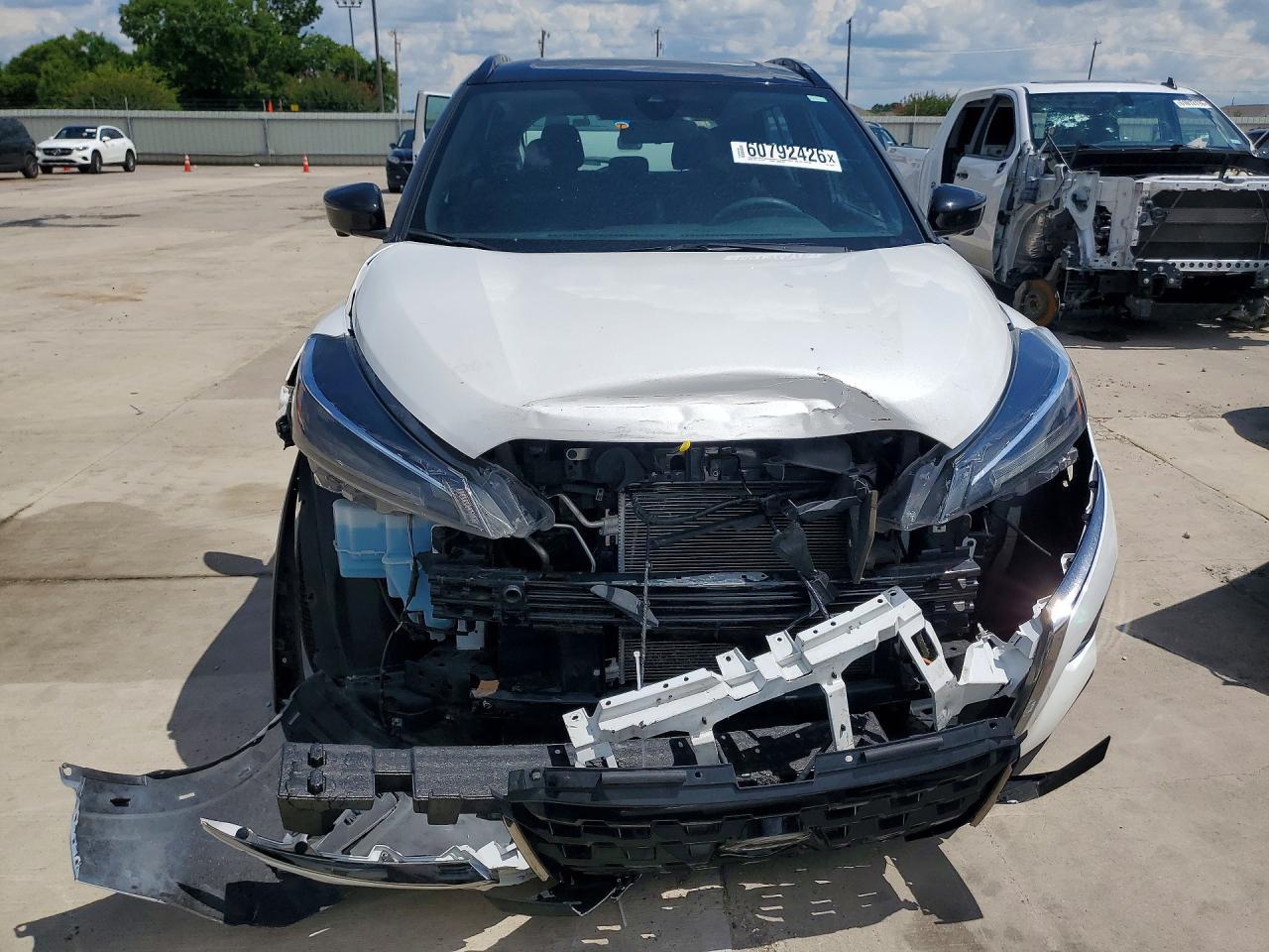 2024 Nissan Kicks Sr - Фото 5