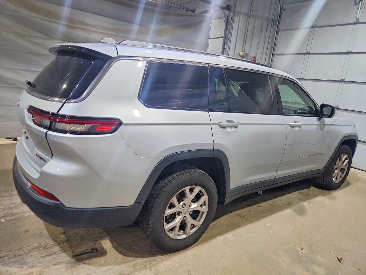 2021 Jeep Grand Cherokee L Limited - Фото 3