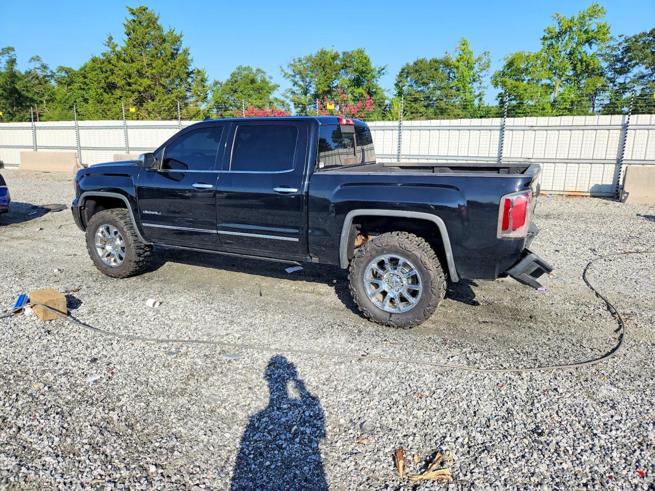 2017 GMC Sierra K1500 Denali - Фото 2