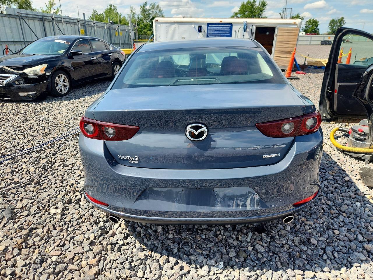 2024 Mazda 3 Preferred - Фото 6