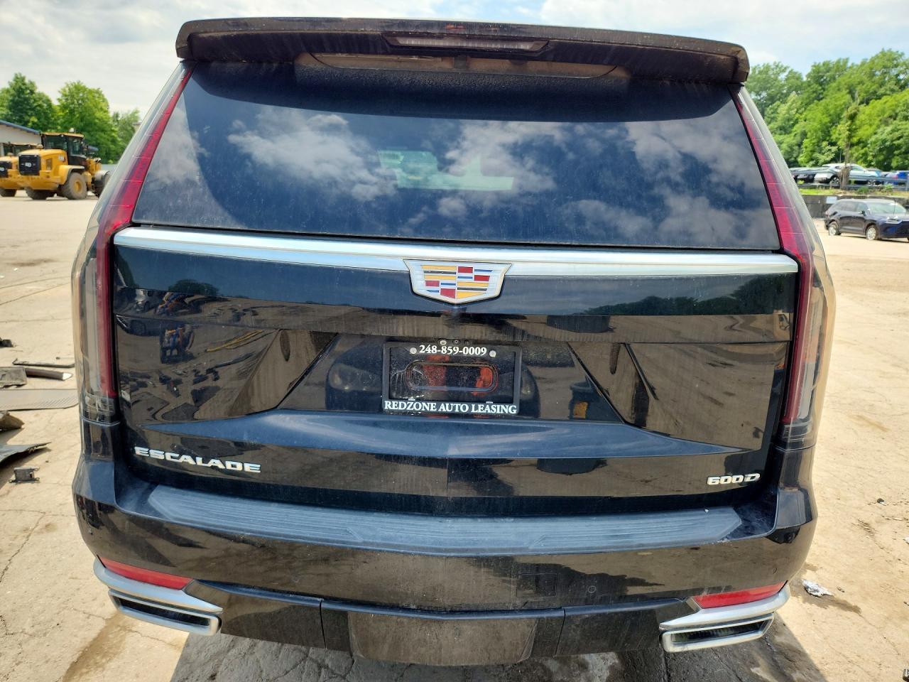 2022 Cadillac Escalade Premium Luxury - Image 6