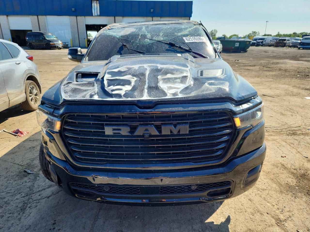 2026 Ram 1500 Laramie - Фото 5