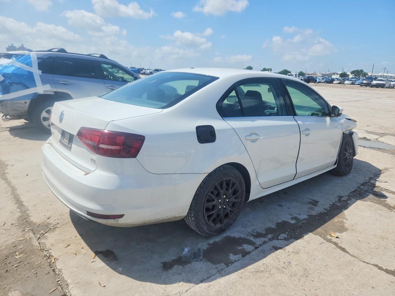 2017 Volkswagen Jetta S - Image 3