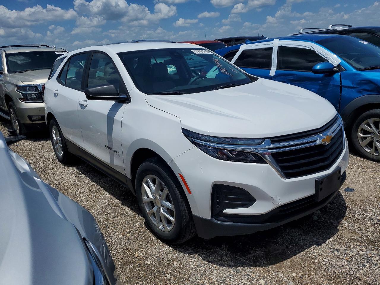 2024 Chevrolet Equinox - Image 4