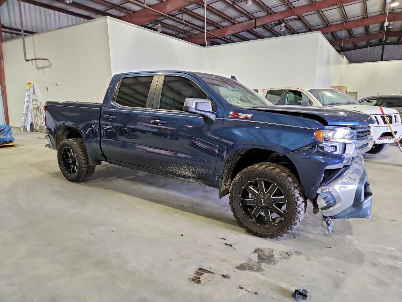2020 Chevrolet Silverado K1500 Lt - Фото 4