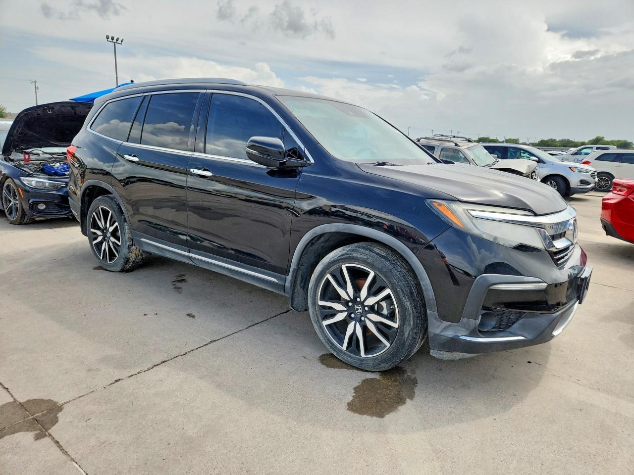 2019 Honda Pilot Touring - Image 4