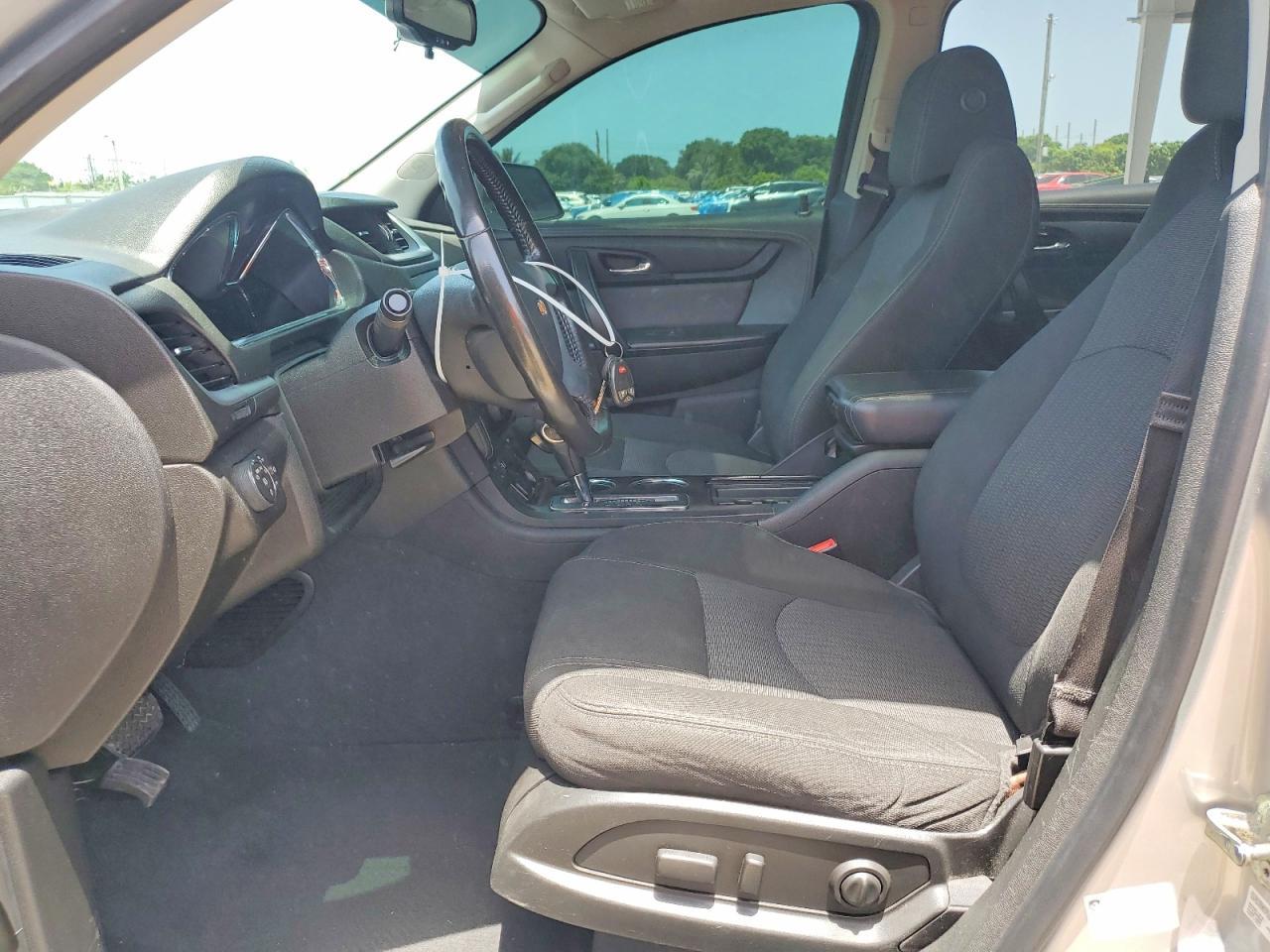 2017 Chevrolet Traverse Lt - Фото 7
