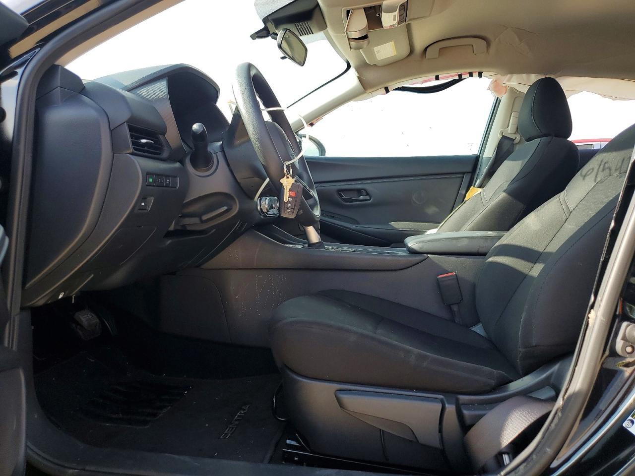 2025 Nissan Sentra S - Фото 7