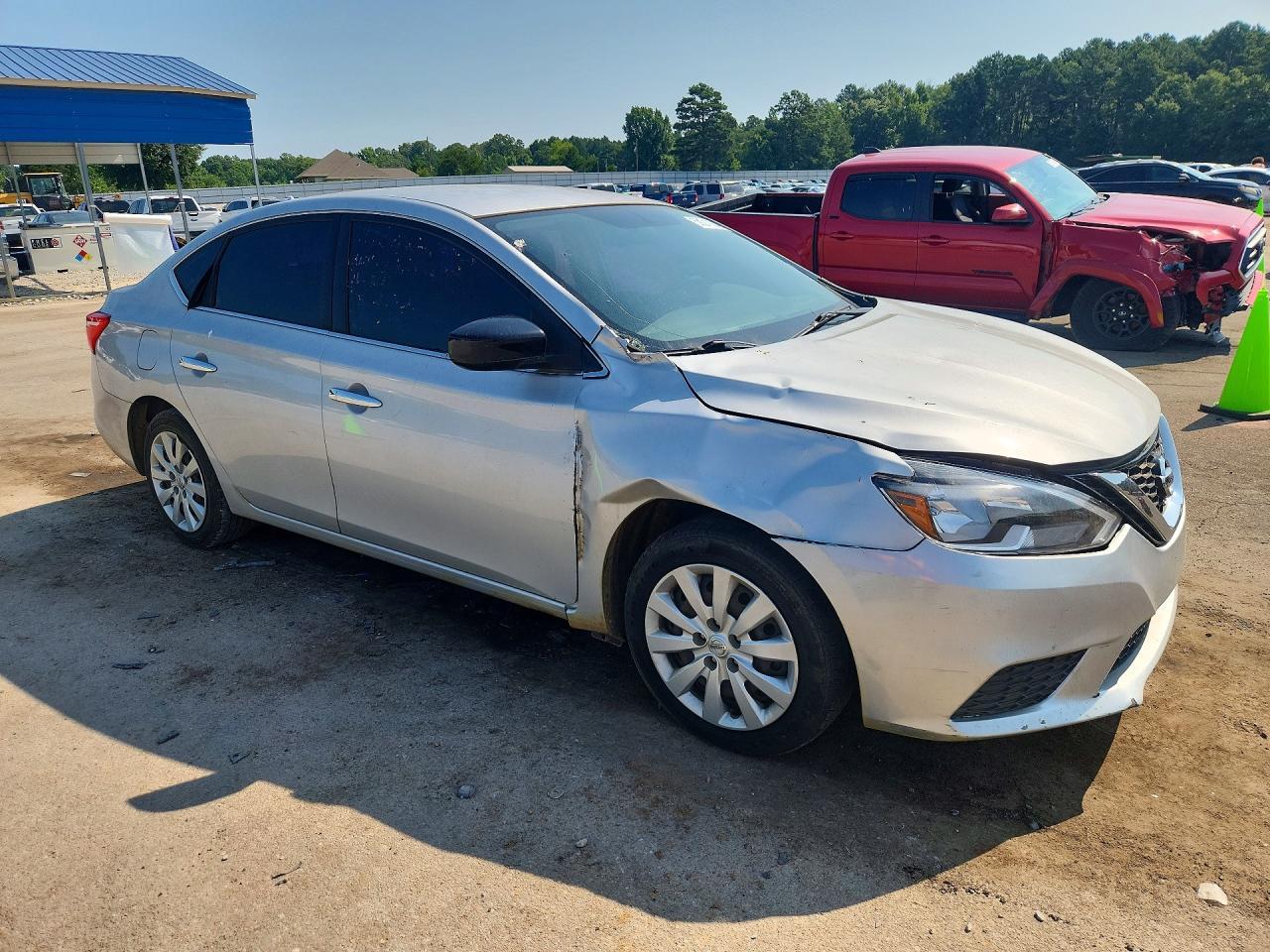 2019 Nissan Sentra S - Фото 4