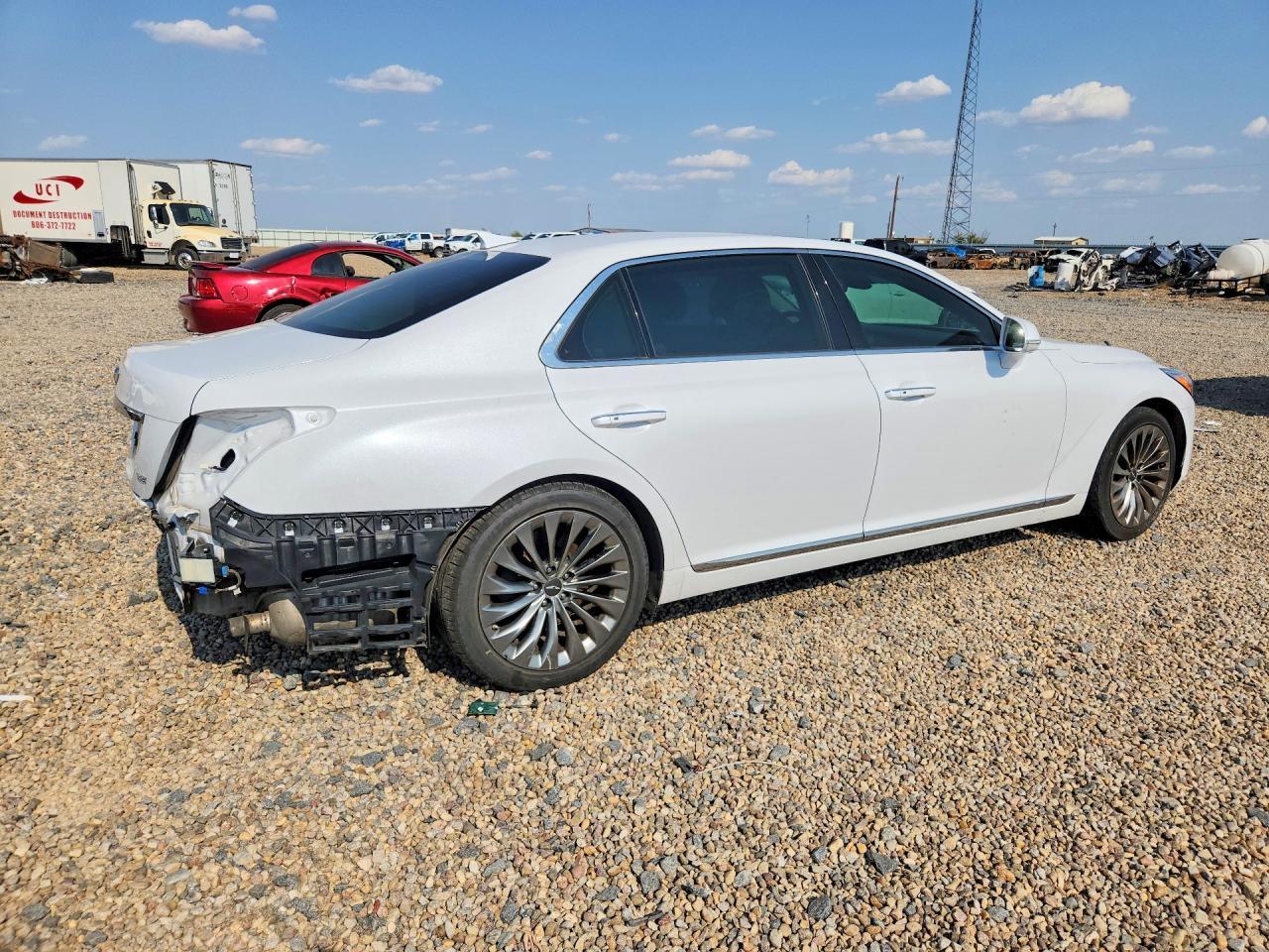 2017 Genesis G90 Premium - Image 3