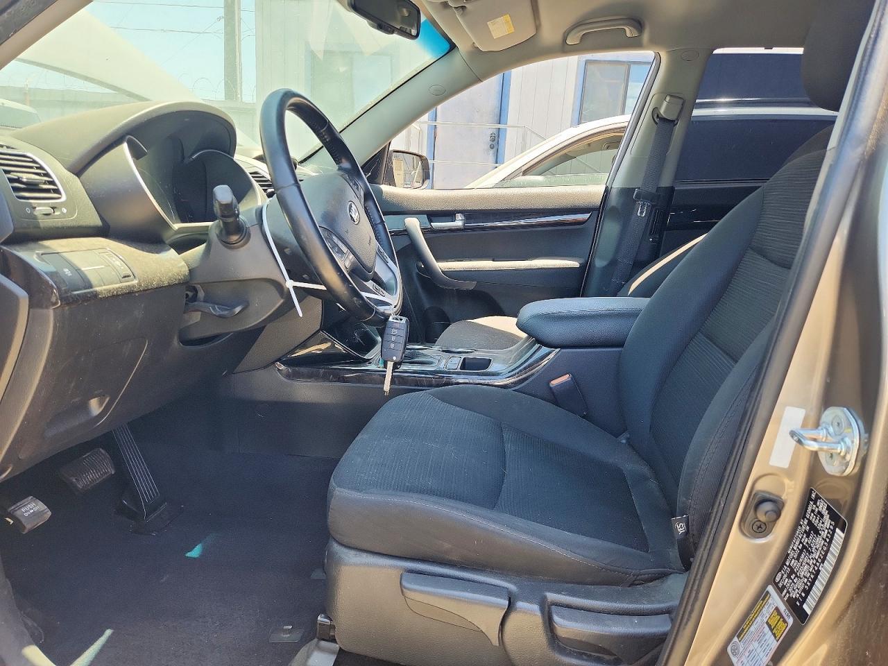 2014 Kia Sorento Lx - Image 7