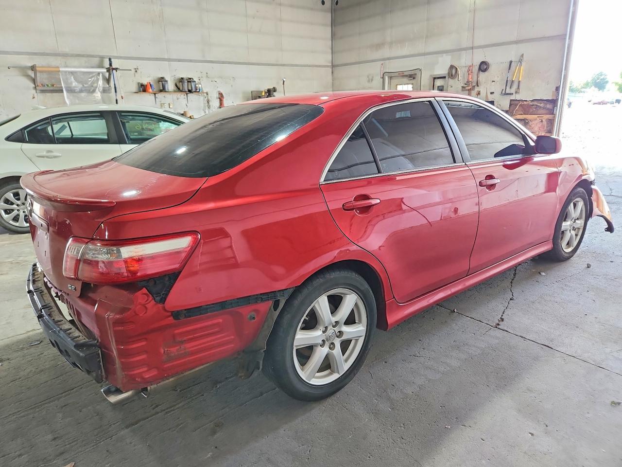 2009 Toyota Camry Se - Image 3
