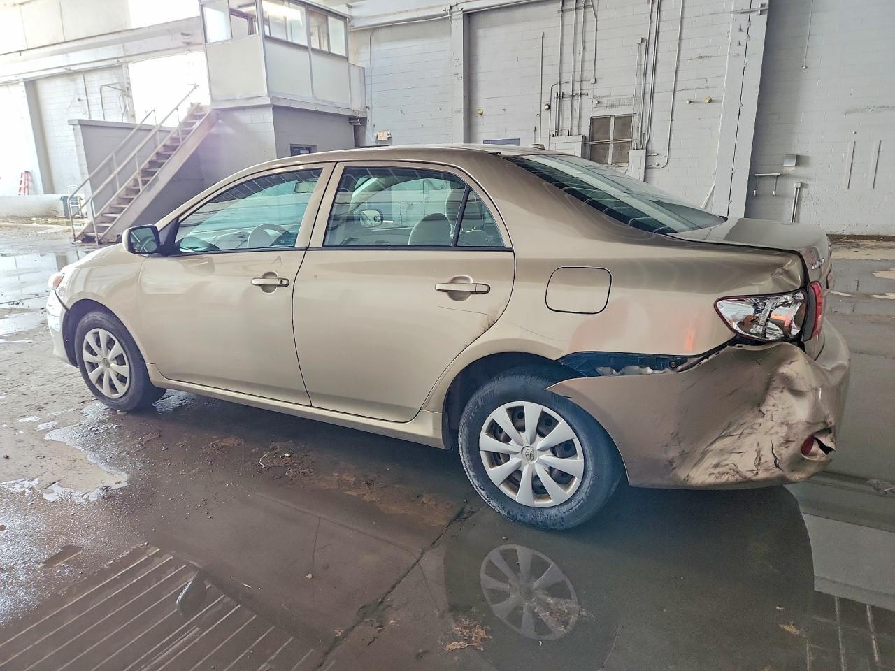 2009 Toyota Corolla Le - Фото 2