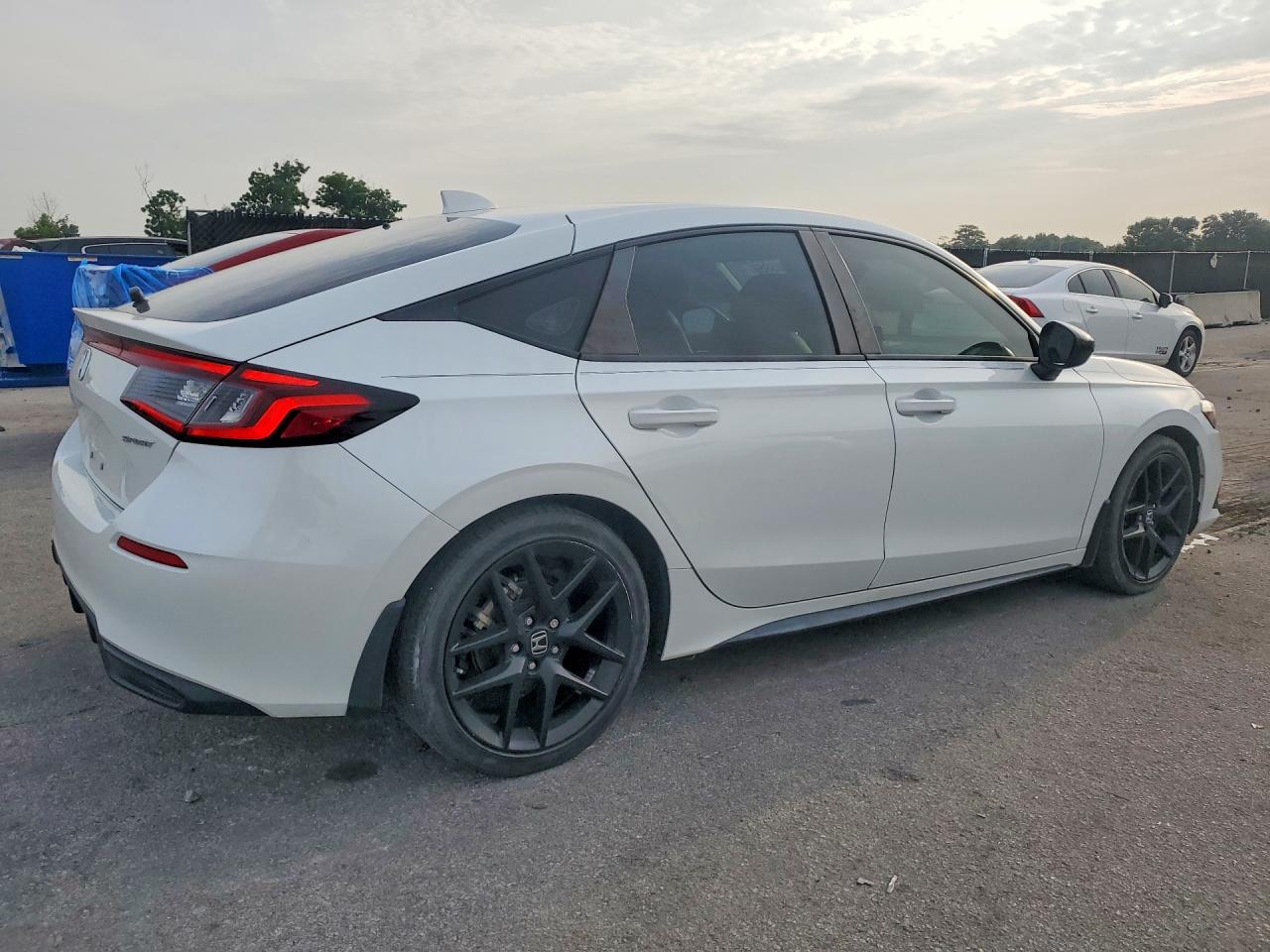 2023 Honda Civic Sport - Фото 3