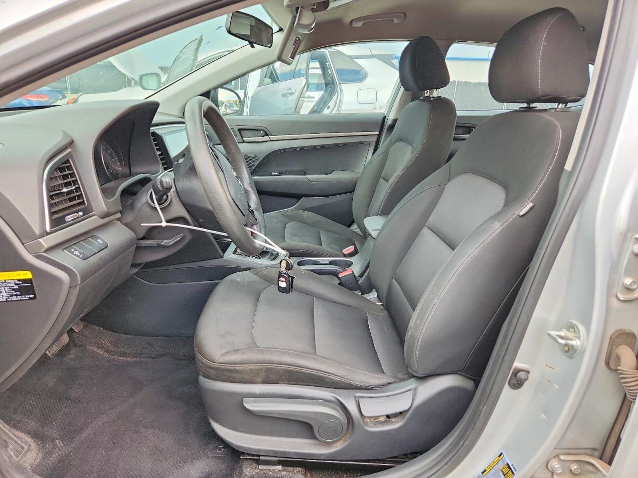 2018 Hyundai Elantra Se - Фото 7