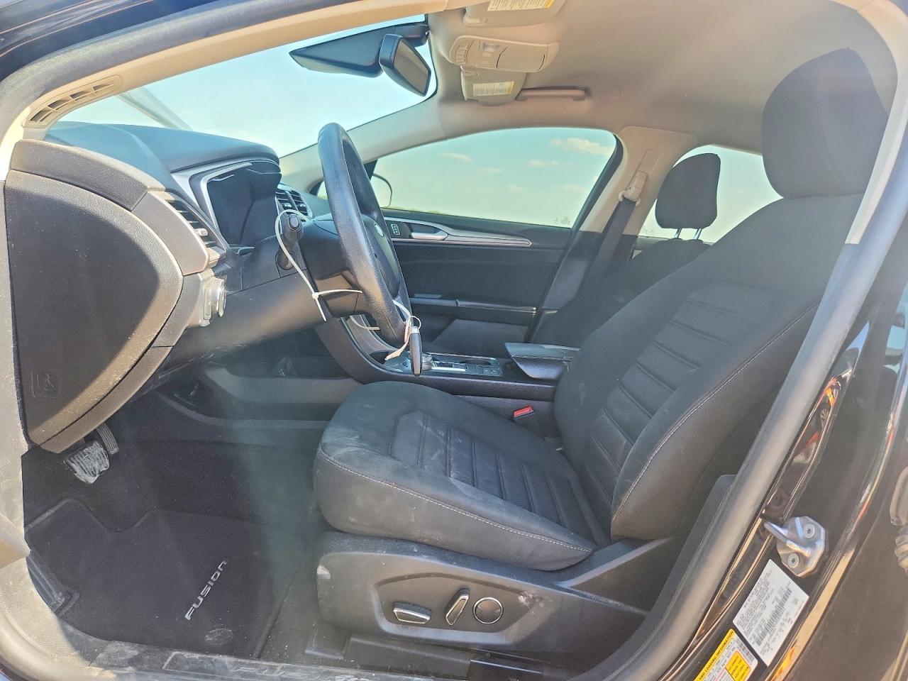 2020 Ford Fusion Se - Image 7