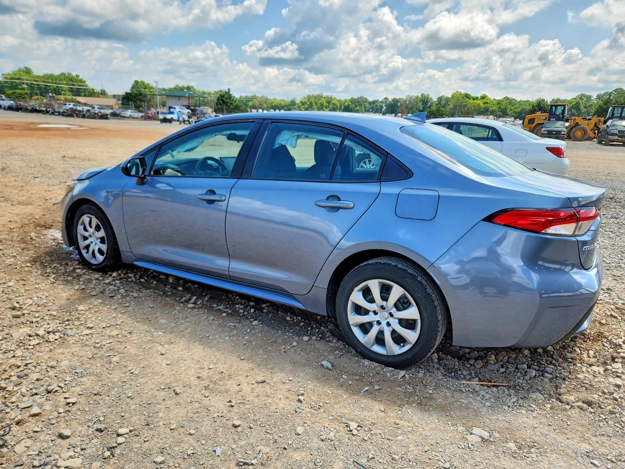 2020 Toyota Corolla Le - Фото 2