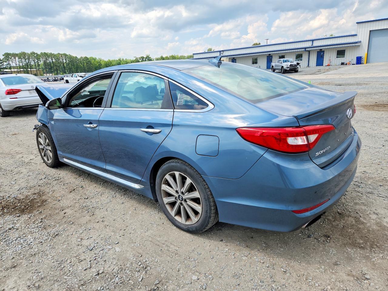 2017 Hyundai Sonata Limited - Image 2
