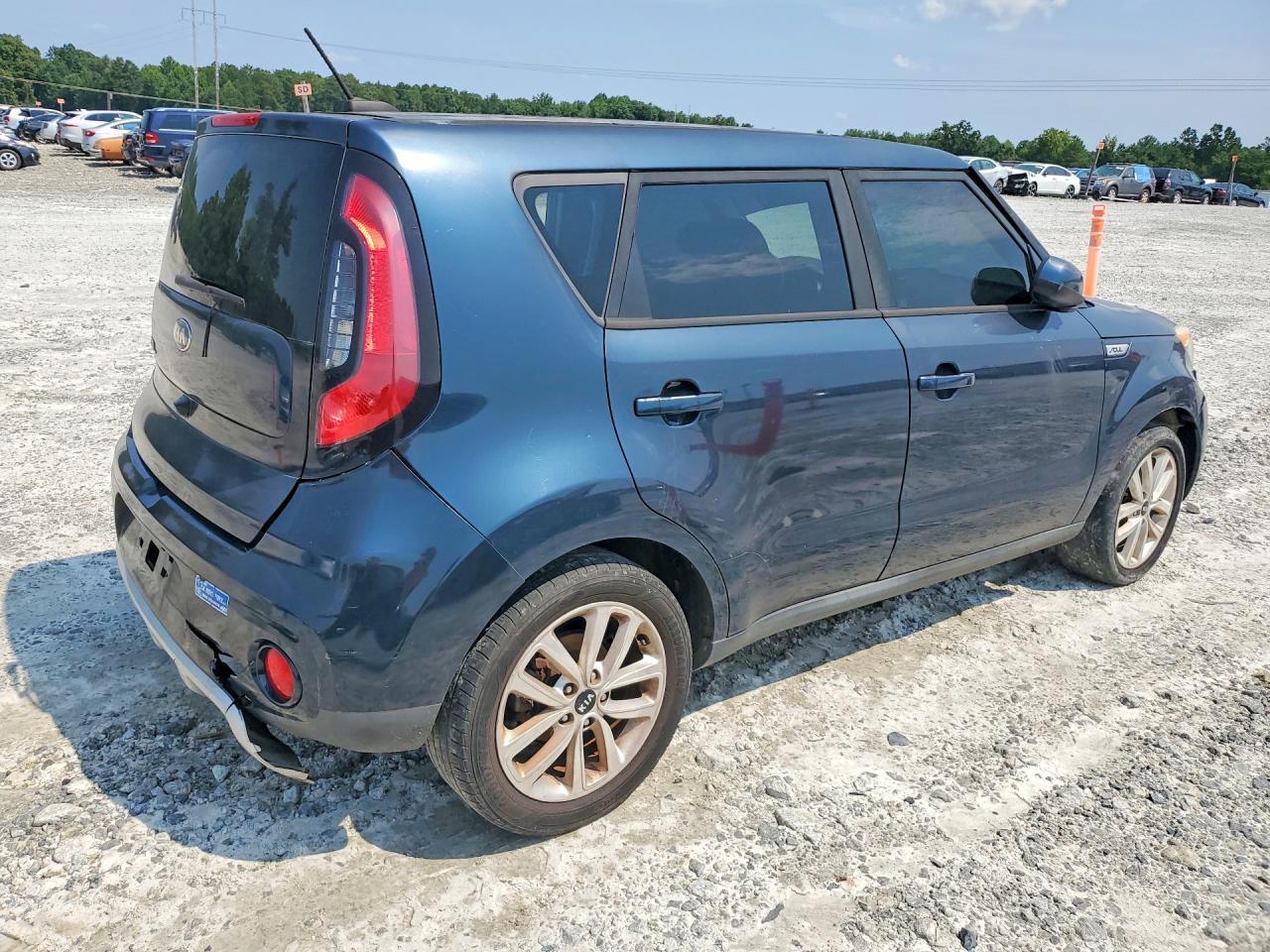 2017 Kia Soul + - Фото 3